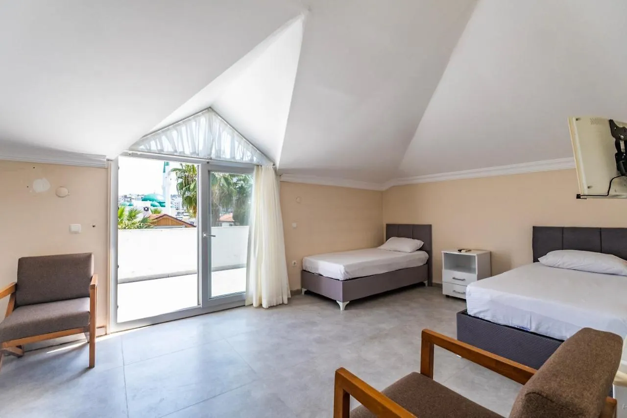 Jash Bedrooms Миляс Проживание в семье